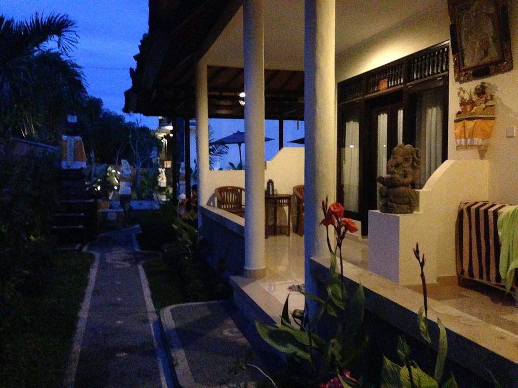 Nugraha Guest House 2 Ubud Buitenkant foto