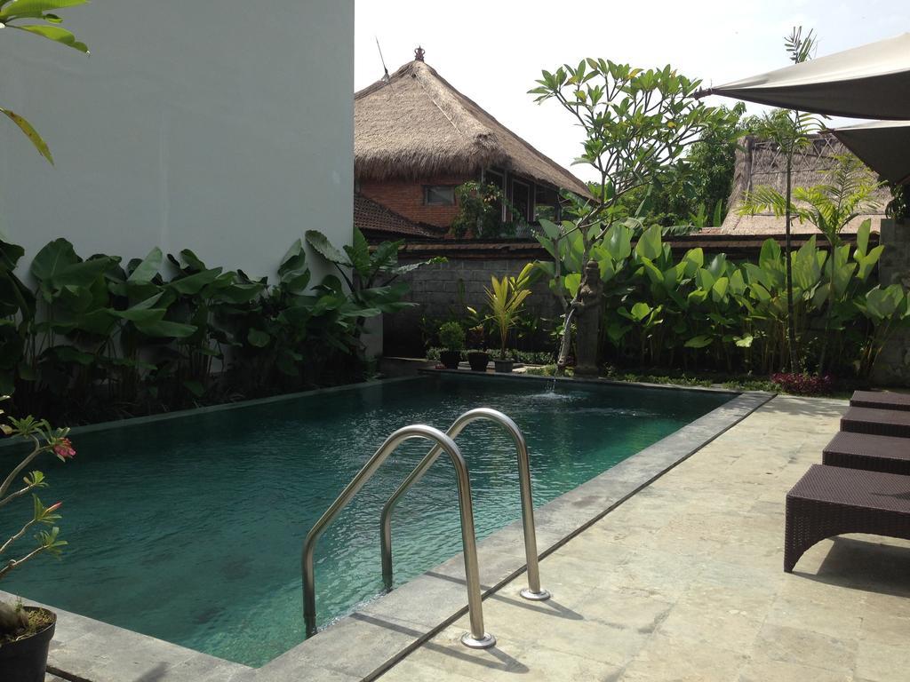 Nugraha Guest House 2 Ubud Buitenkant foto